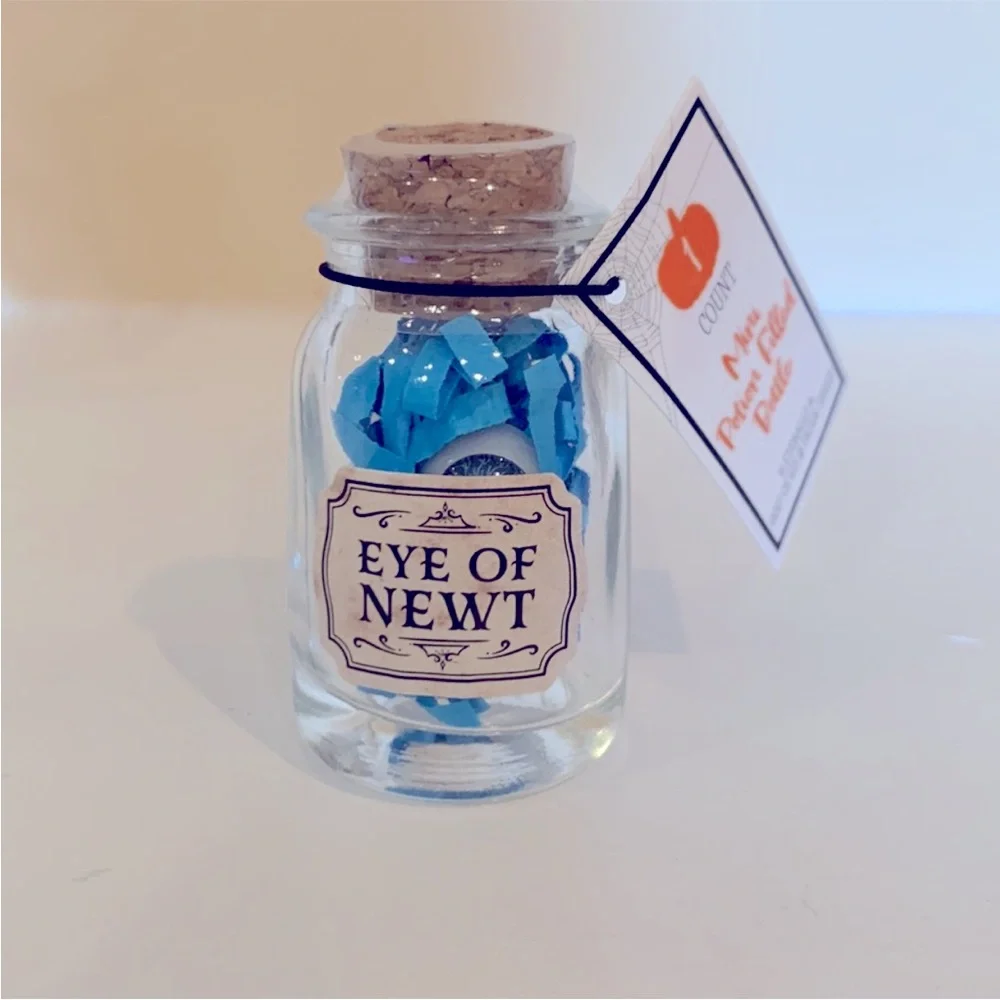 🎃 Target Halloween Bullseye Mini Potion Bottles Witches Broom & Eye of Newt
